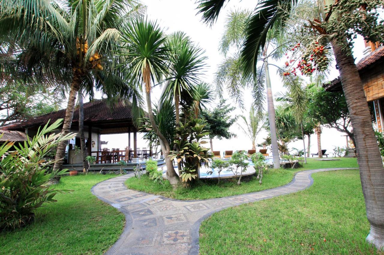 Ganesha Amed Hotel Exterior photo