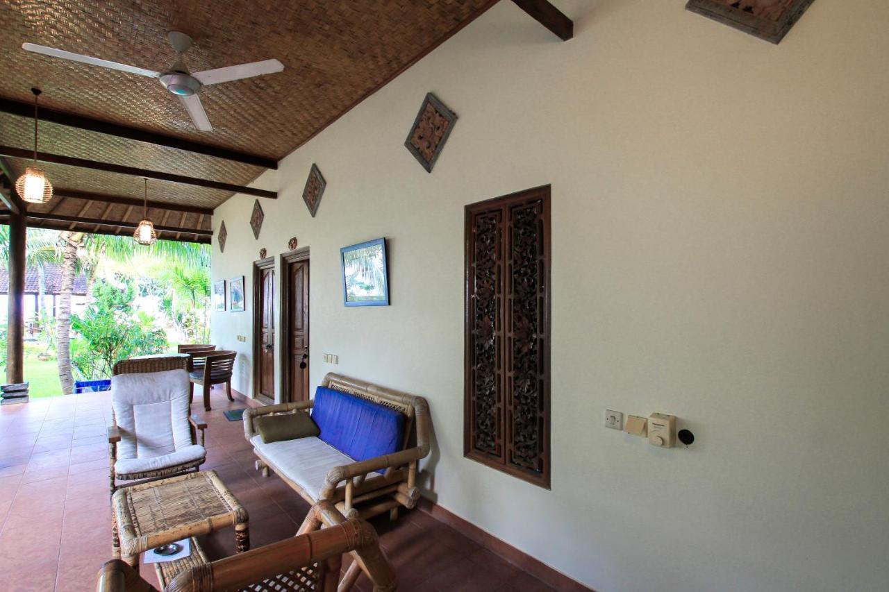 Ganesha Amed Hotel Exterior photo